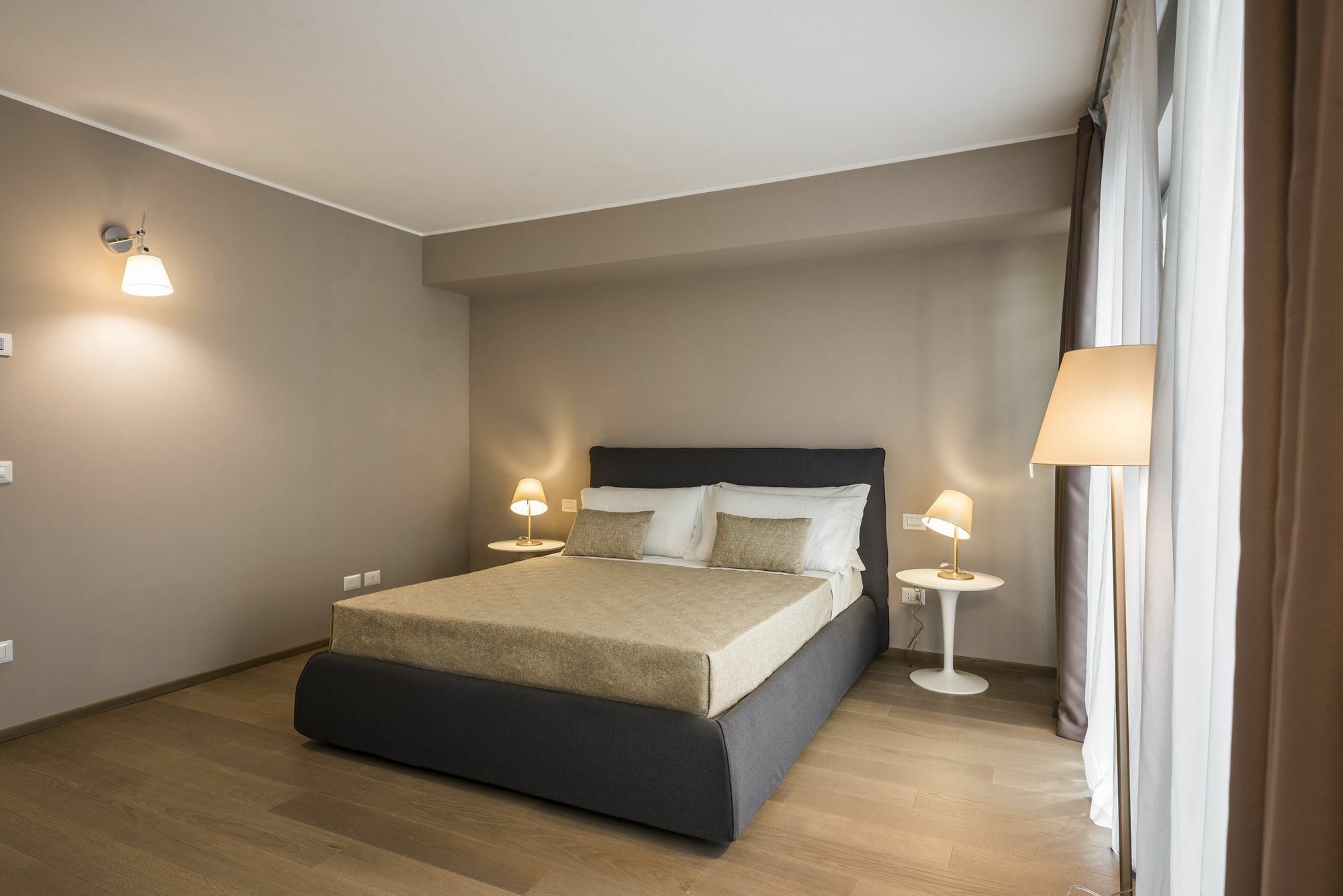Myplace Corso Como 11 Apartments Milan Exterior photo